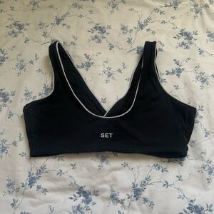 SETActive Black Sports Bra